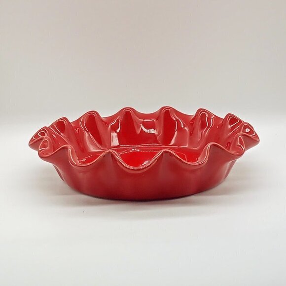Emile Henry Red Ceramic Ruffled Pie Dish NWT - Picture 3 of 6